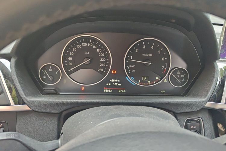 BMW 3 Series 2019 car image #13
