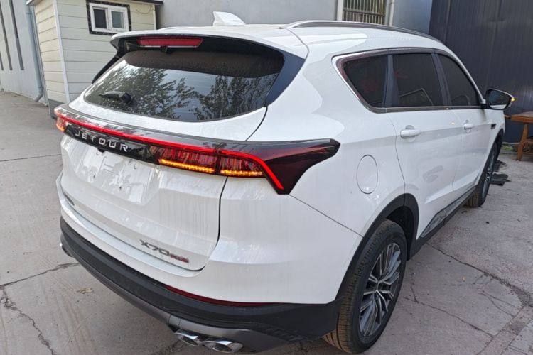 Jetour X70 PLUS 2026 car image #7