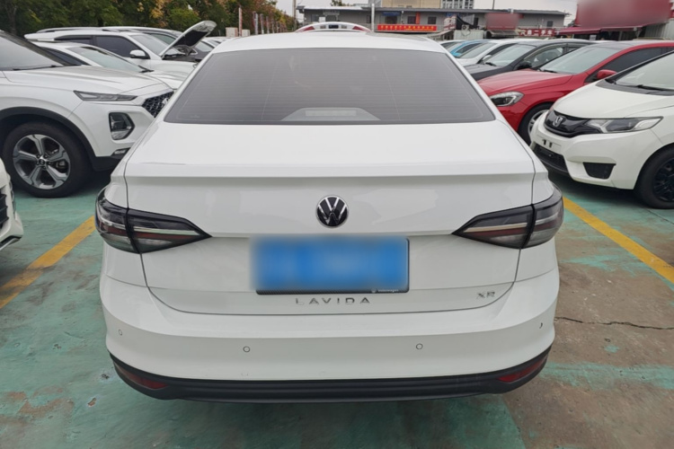 Volkswagen Lavida 2023 immagine di auto #6
