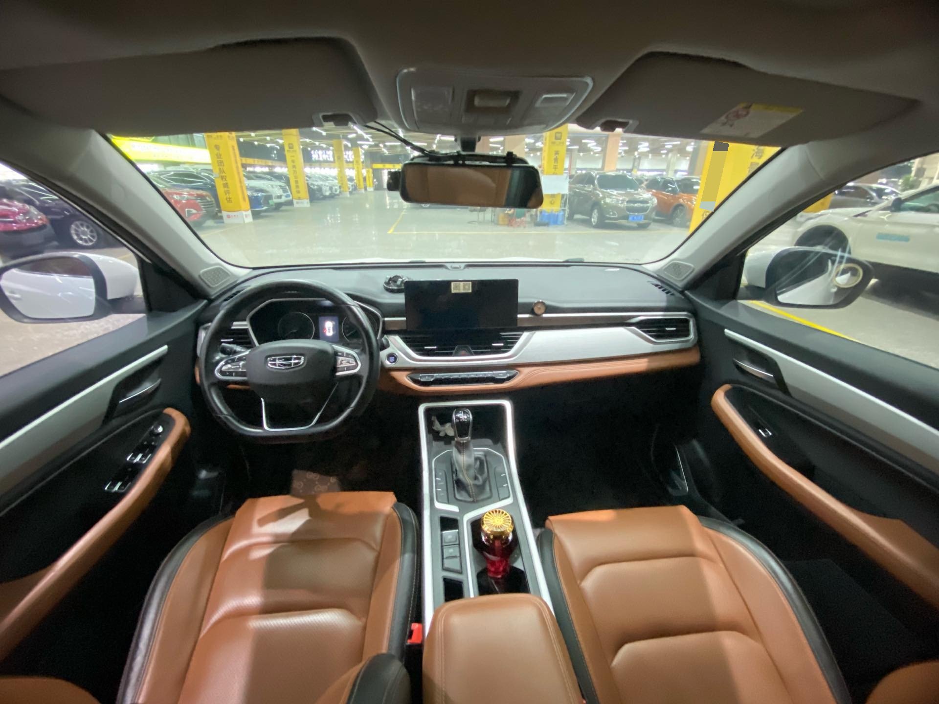 GEELY Vision X6 2020 car image #9