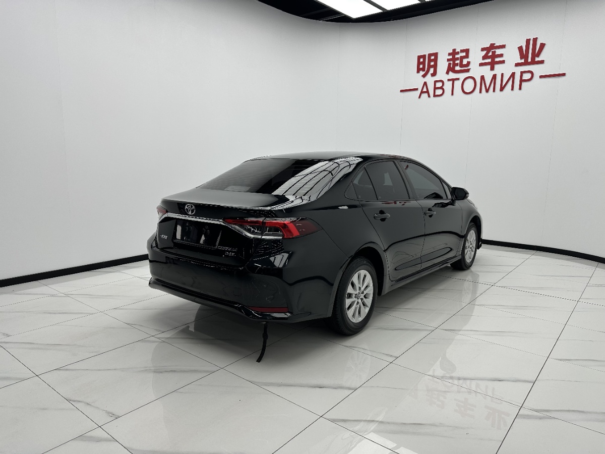 2023 #9 2023 immagine di auto #9