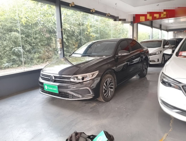 Volkswagen Bora 2025 car image 