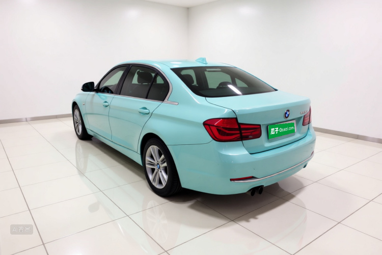 BMW 3 Series 2017 #5 BMW 3 Series 2017 car image #5