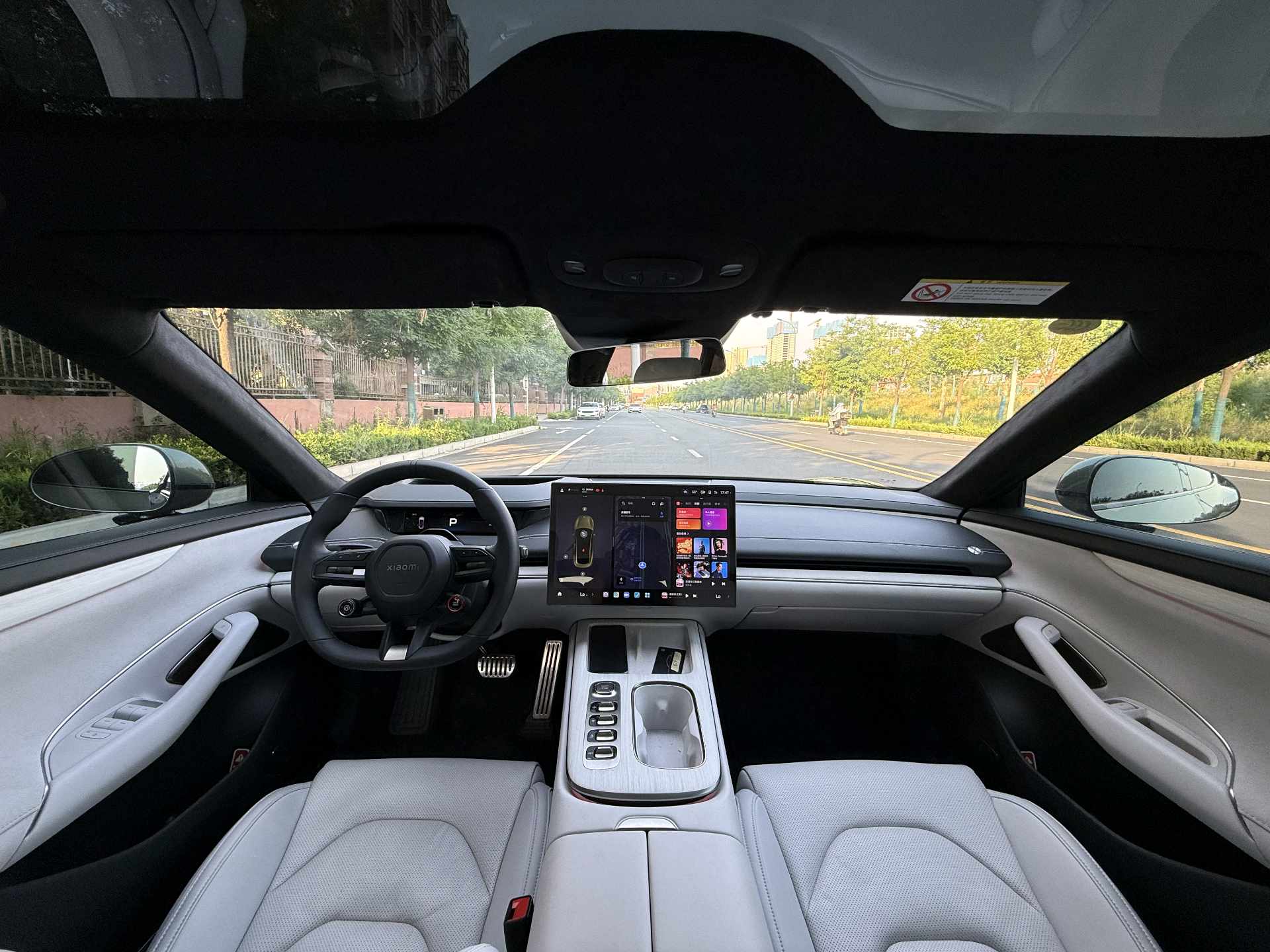 MI SU7 2025 car image #6
