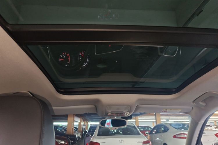 Audi Q3 2015 #18 Audi Q3 2015 car image #18