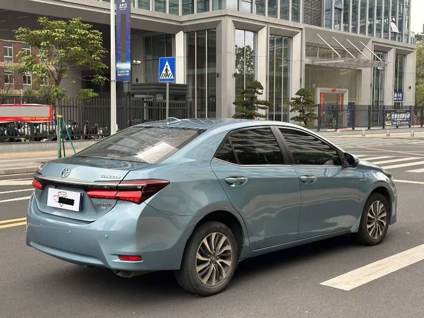 Toyota Corolla 2018 immagine di auto #6