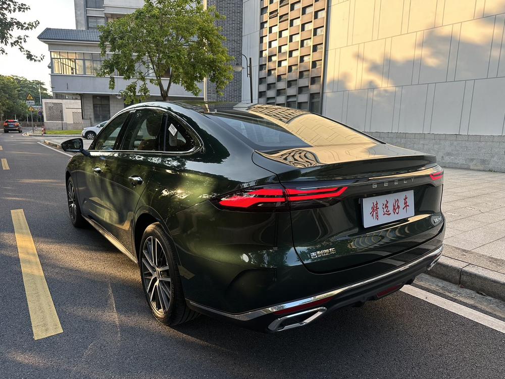 GEELY Emgrand 2025 #5 GEELY Emgrand 2025 car image #5