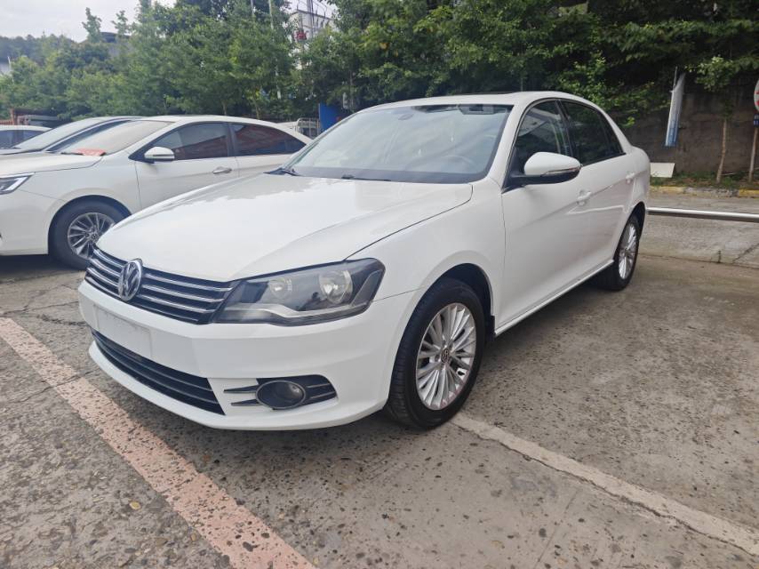 2013 2013 car image