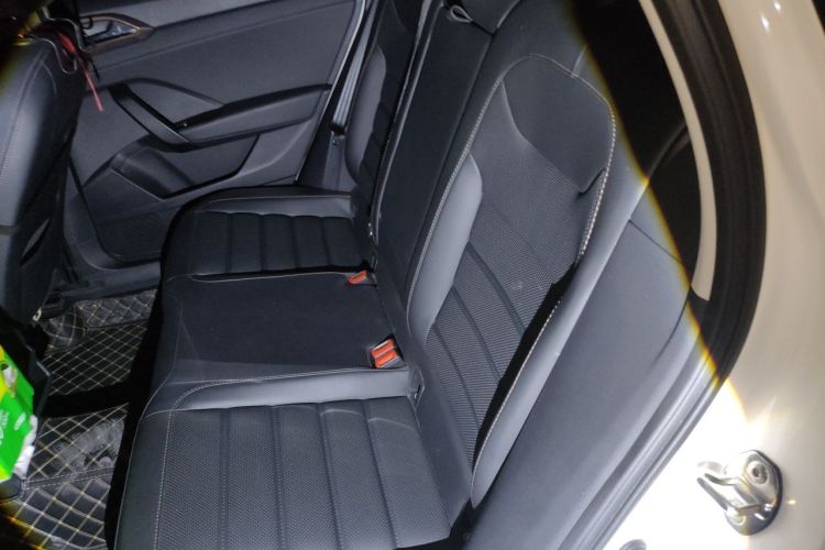 Volkswagen Tharu 2022 car image #14