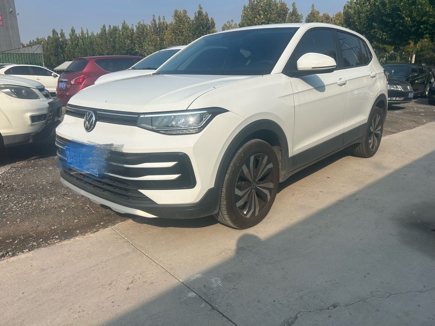 Volkswagen Tharu 2025 Volkswagen Tharu 2025 immagine di auto