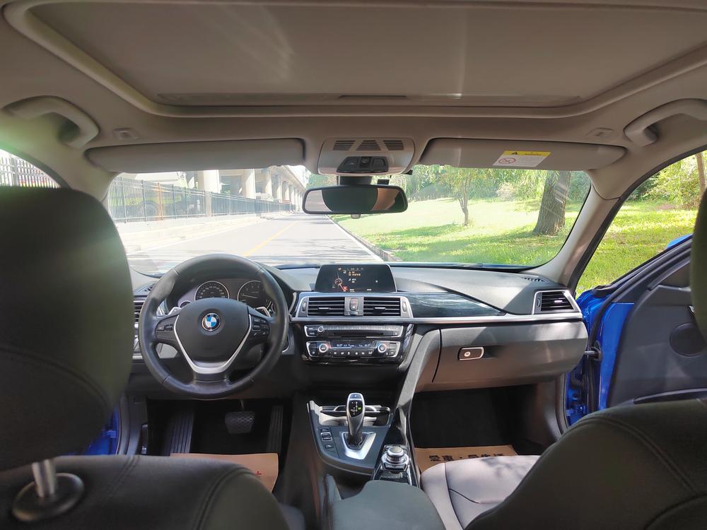 BMW 3 Series 2016 car image #8