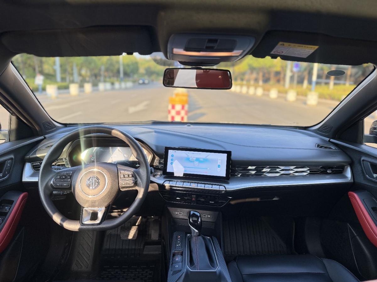 MG 5 2023 imagen de coche #5