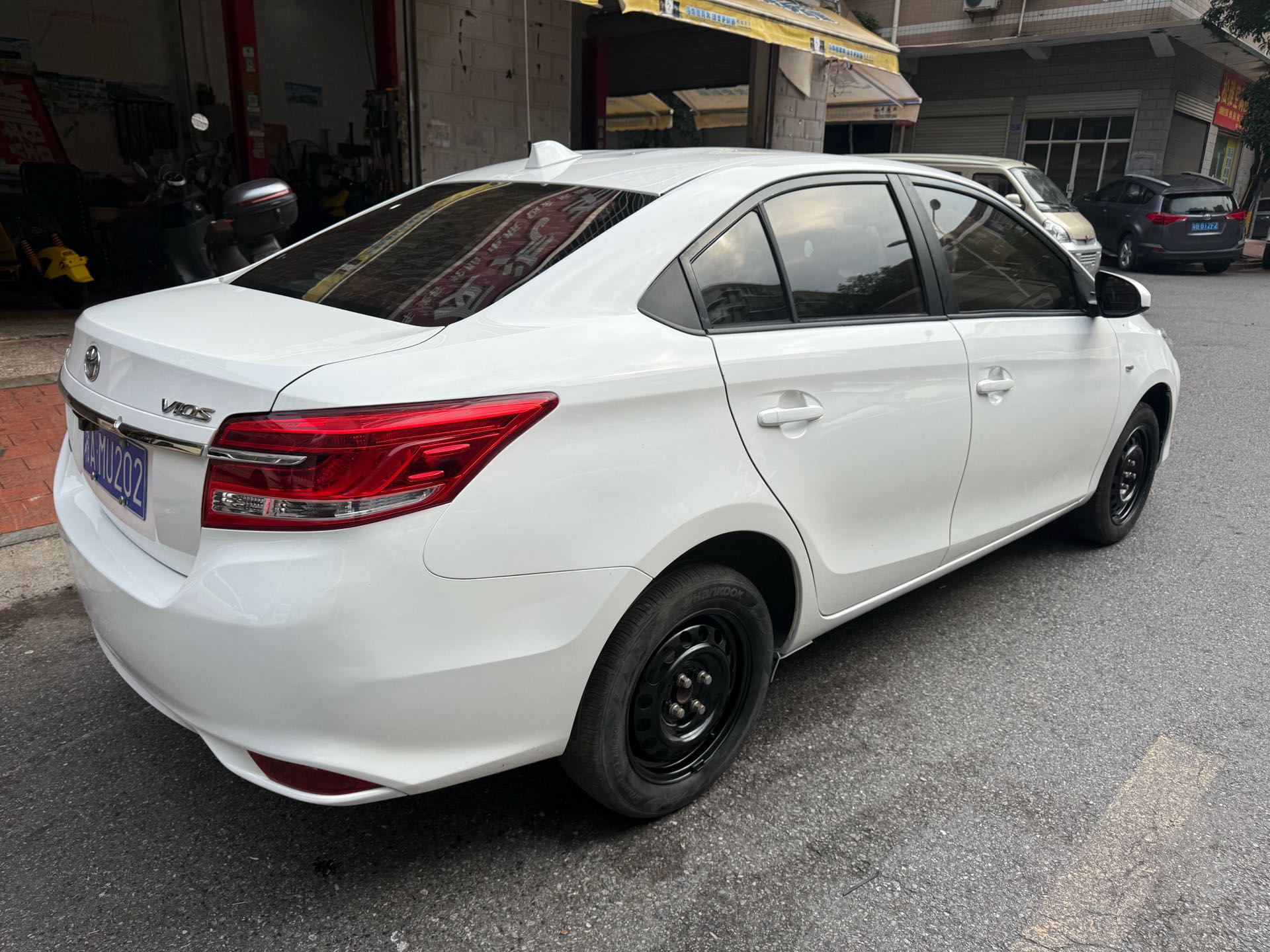 Toyota Vios 2018 car image #4