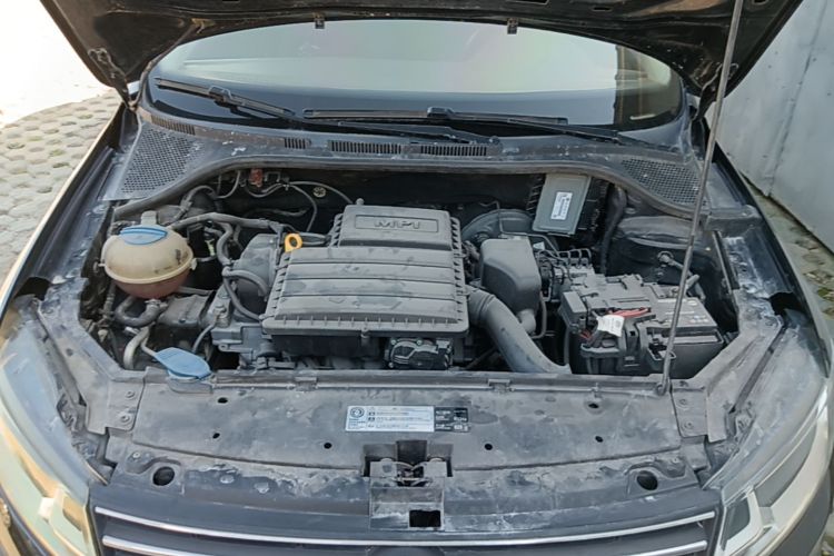 Volkswagen Santana 2018 car image #20