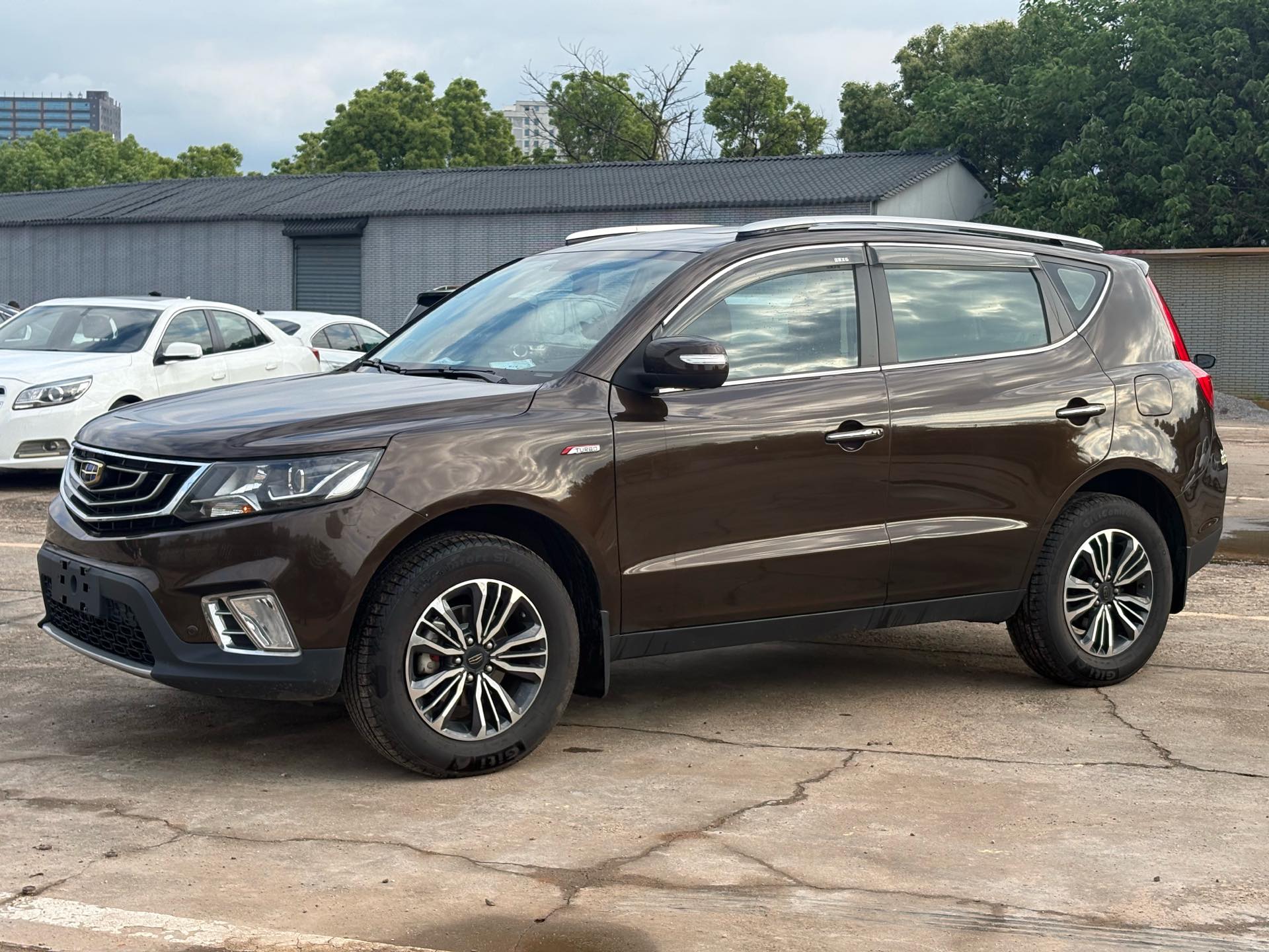 GEELY Vision X6 2016 car image 