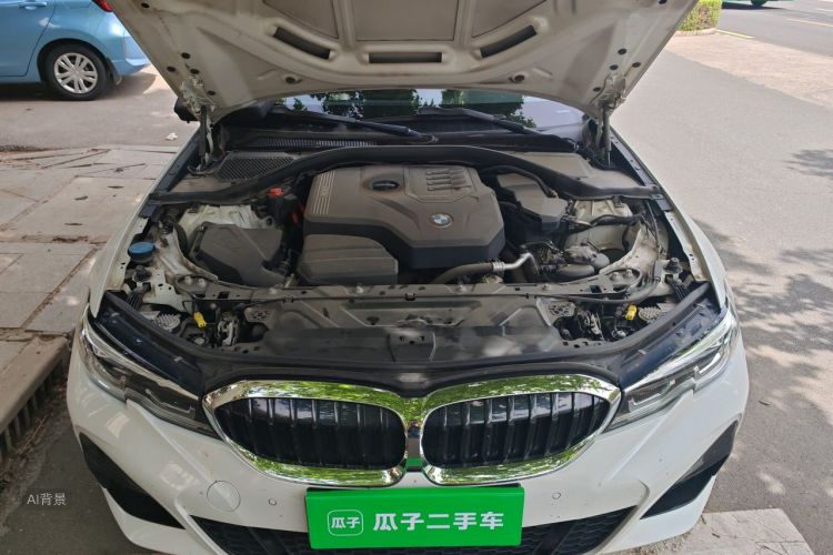 BMW 3 Series 2021 car image #22