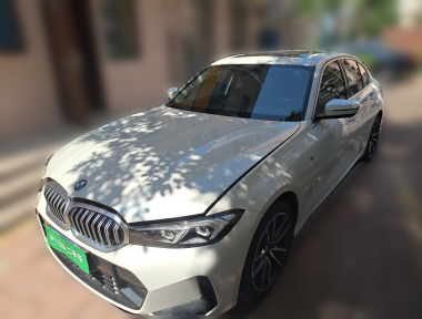 BMW 3 Series 2023 BMW 3 Series 2023 car image