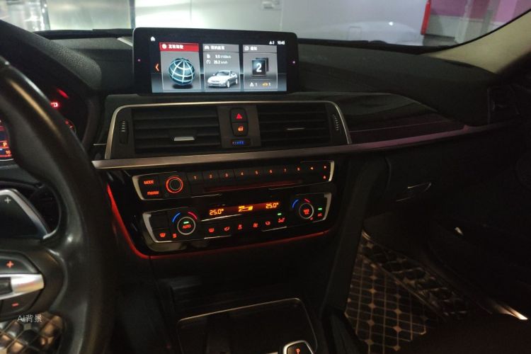 BMW 3 Series 2018 car image #15