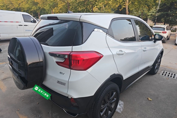 BYD Yuan New Energy 2019 imagen de coche #7