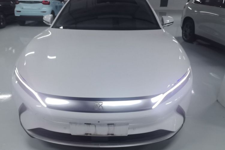 BYD Han 2021 car image #3