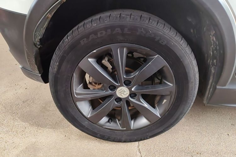 BYD Yuan New Energy 2019 #4 BYD Yuan New Energy 2019 car image #4