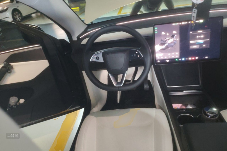 Tesla Model Y 2025 #12 Tesla Model Y 2025 car image #12