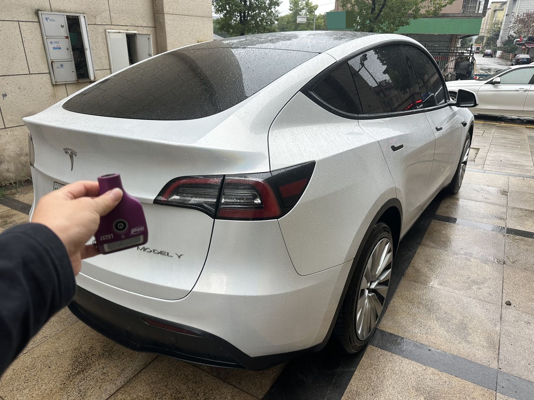 Tesla Model Y 2024 #8 Tesla Model Y 2024 immagine di auto #8