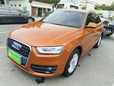 Audi Q3 2015 Audi Q3 2015 immagine di auto