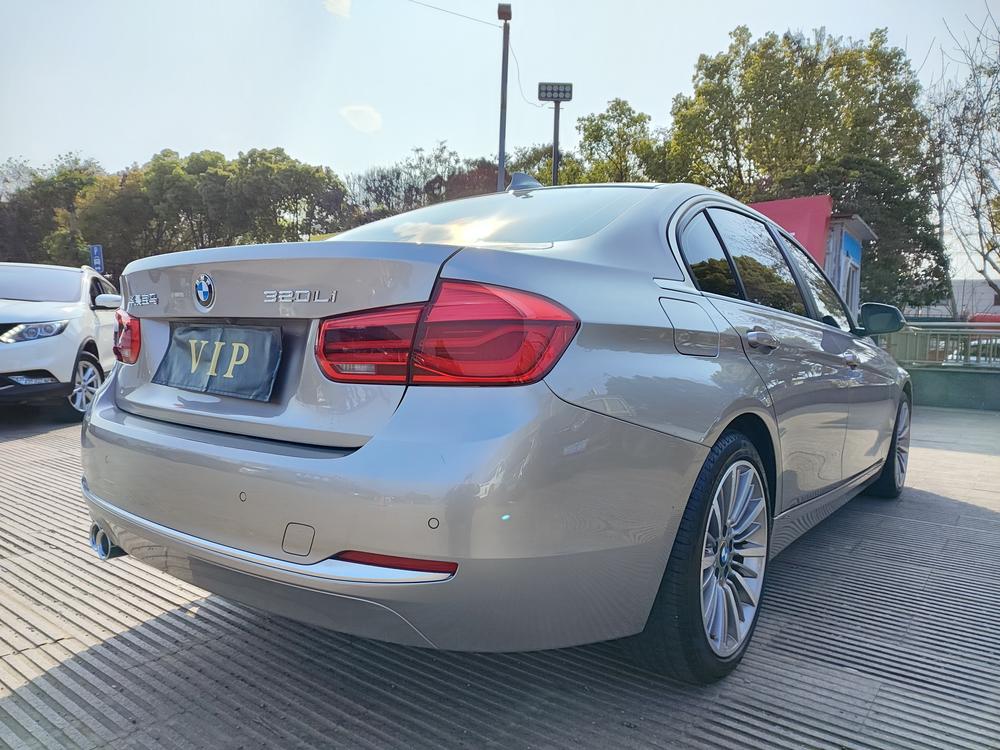 BMW 3 Series 2019 #7 BMW 3 Series 2019 car image #7