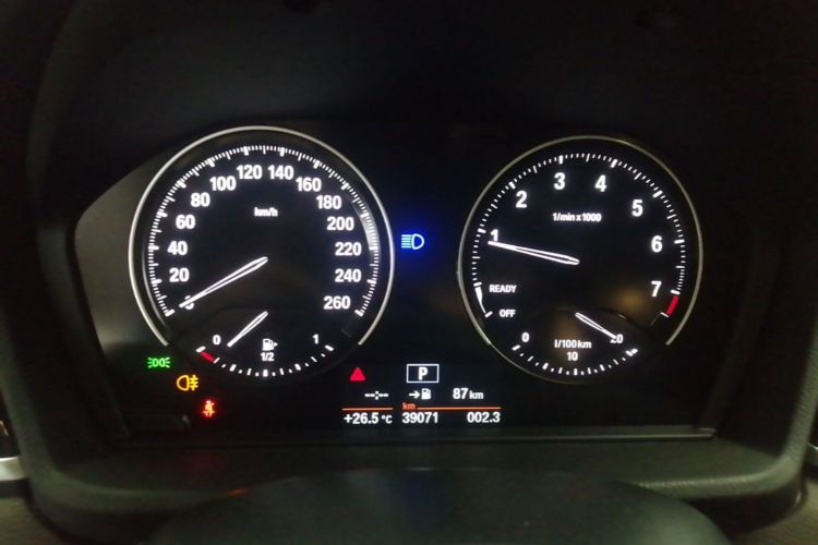 BMW X1 2019 #12 BMW X1 2019 car image #12