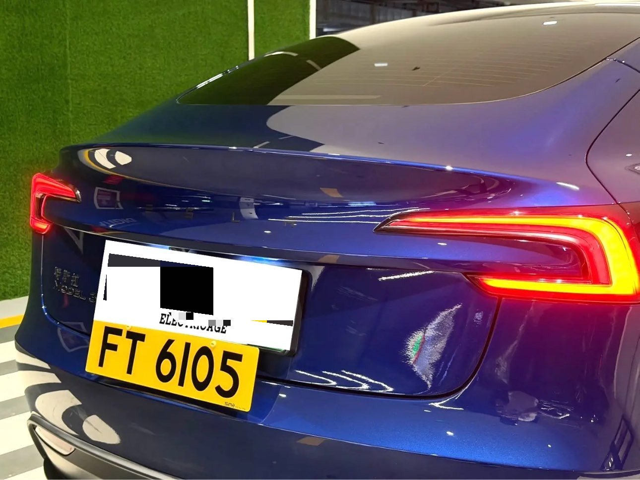 Tesla Model 3 2025 immagine di auto #12