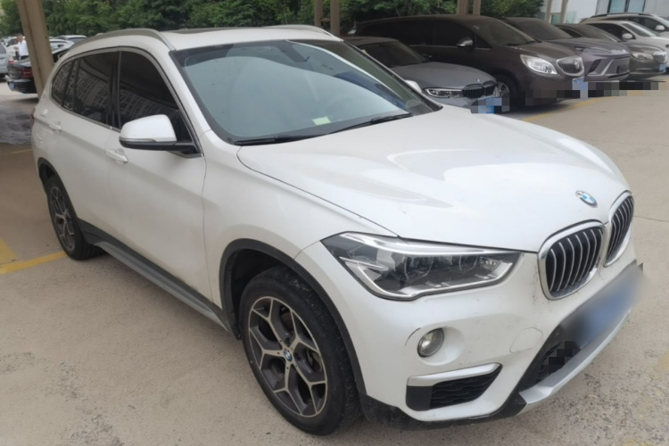 BMW X1 2019 #4 BMW X1 2019 car image #4