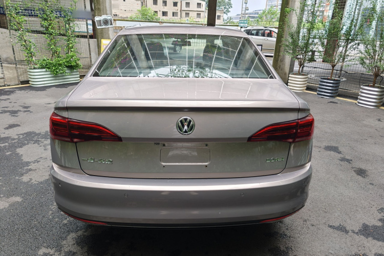 Volkswagen Bora 2018 car image #9