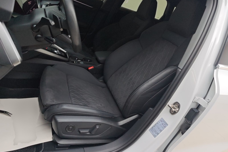 Audi A3 2021 immagine di auto #15