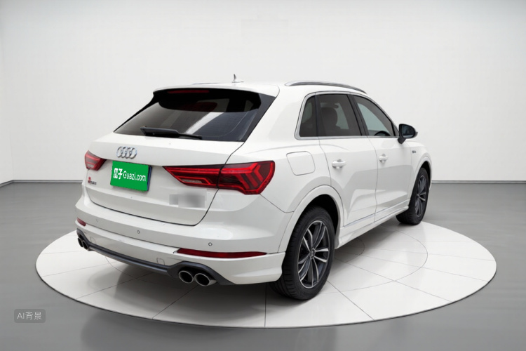 Audi Q3 2021 car image #7