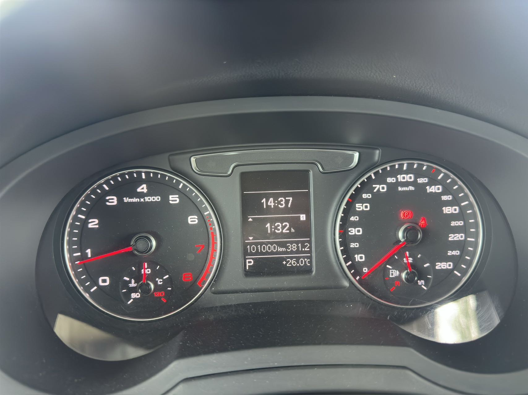 Audi Q3 2018 #10 Audi Q3 2018 car image #10