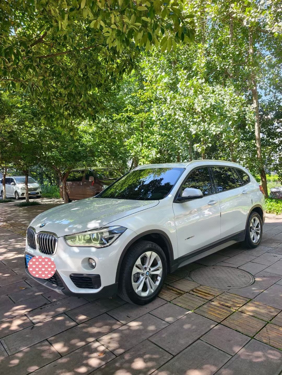 2017 2017 car image