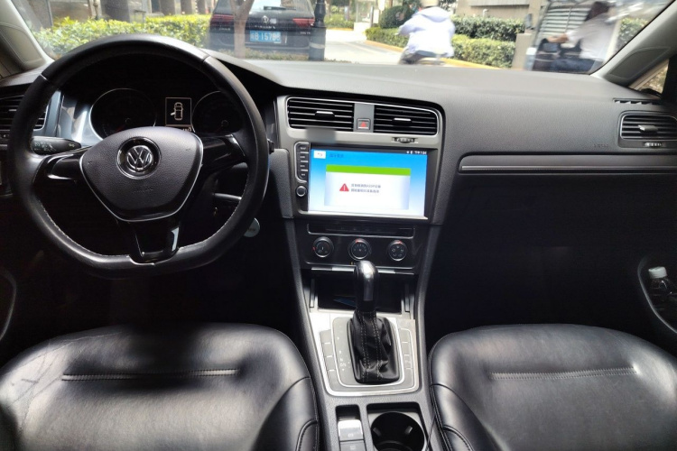 Volkswagen Golf 2017 #7 Volkswagen Golf 2017 car image #7