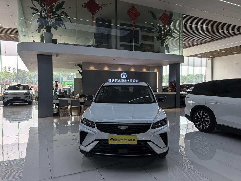 GEELY Coolray 2025 #2 GEELY Coolray 2025 car image #2
