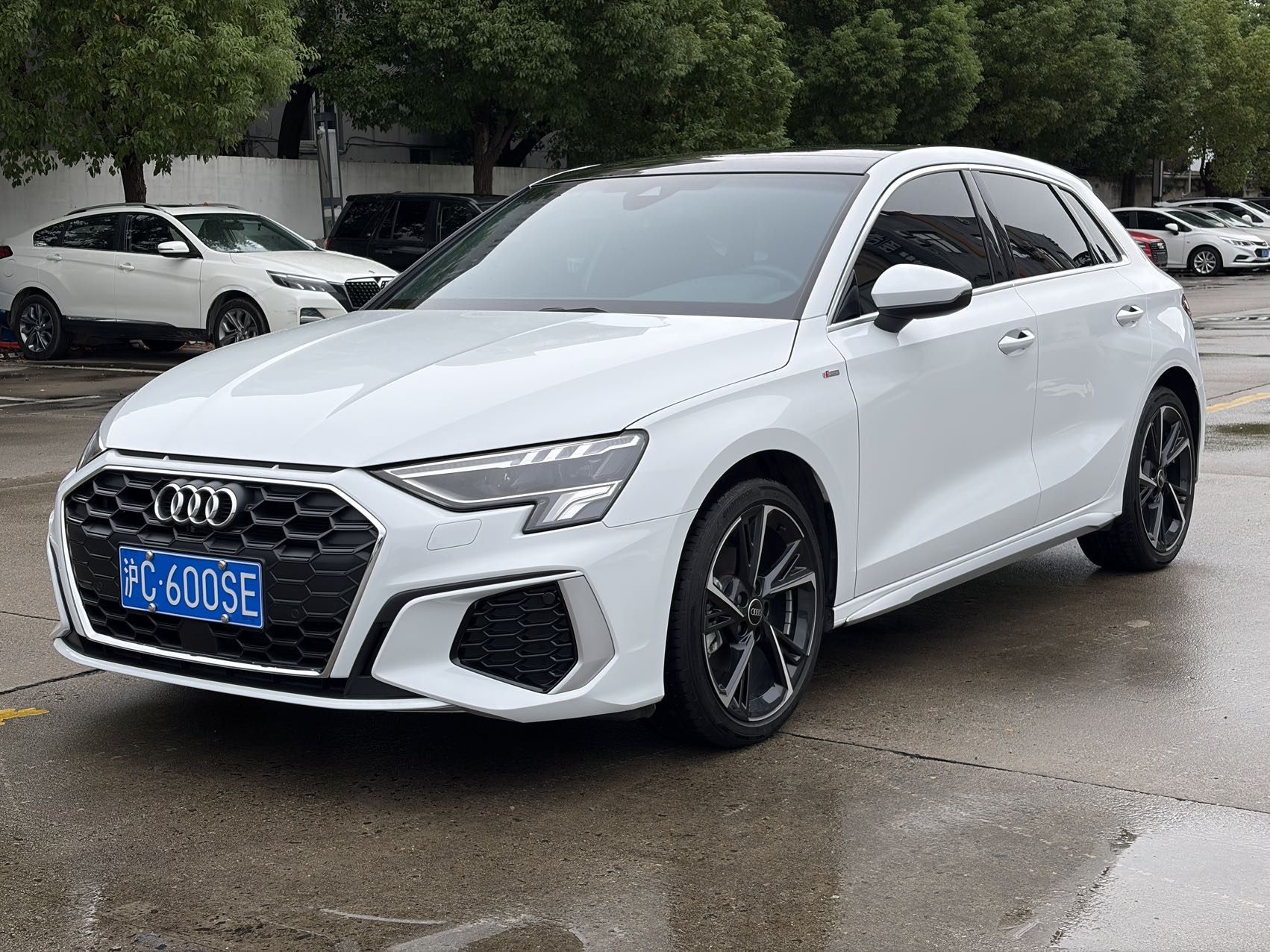 Audi A3 2023 car image 