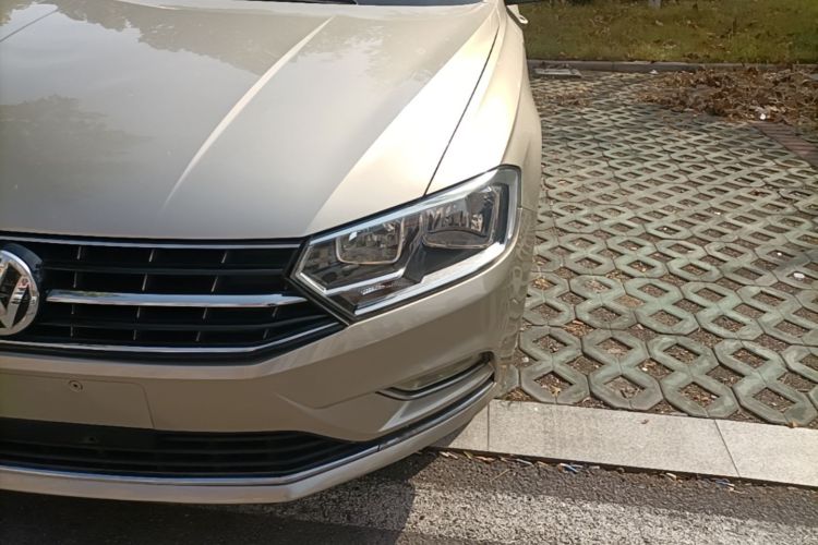 Volkswagen Bora 2016 immagine di auto #23