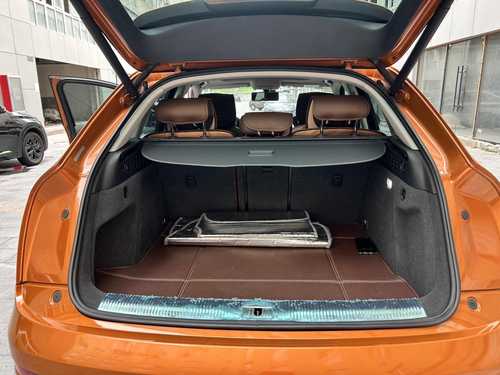 Audi Q3 2016 immagine di auto #17