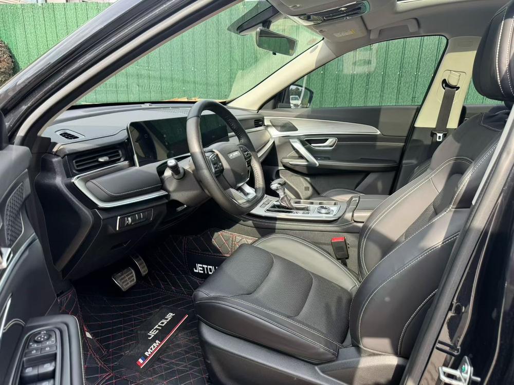 Jetour X70 PLUS 2022 car image #8