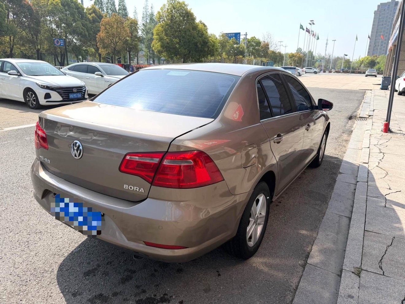 Volkswagen Bora 2015 immagine di auto #5