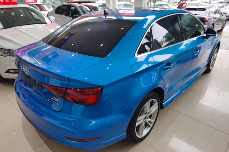 Audi A3 2019 car image #7