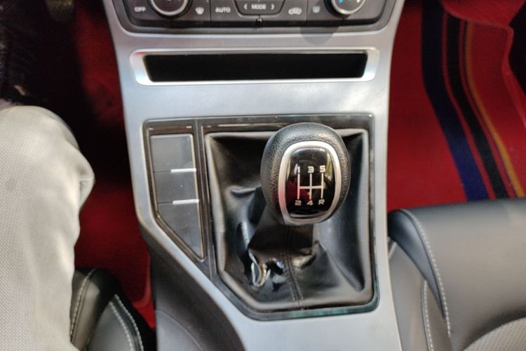 GEELY Emgrand 2018 car image #14