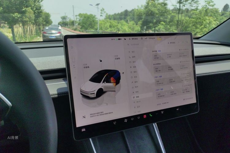 Tesla Model Y 2025 #13 Tesla Model Y 2025 car image #13