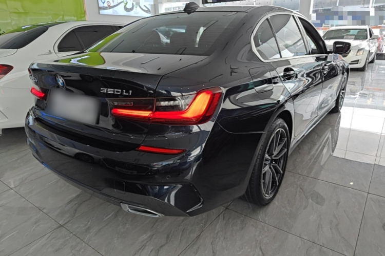 BMW 3 Series 2022 #7 BMW 3 Series 2022 car image #7