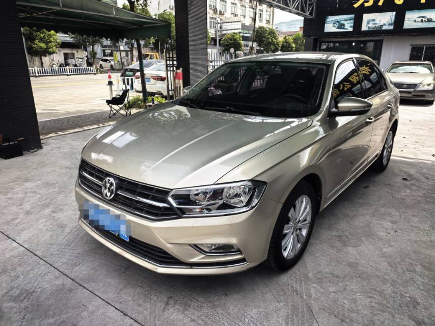 Volkswagen Bora 2017 Volkswagen Bora 2017 car image