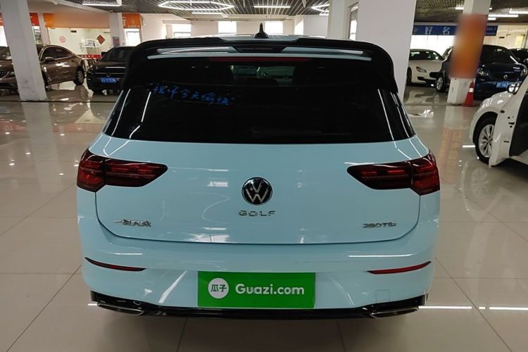 Volkswagen Golf 2024 car image #6